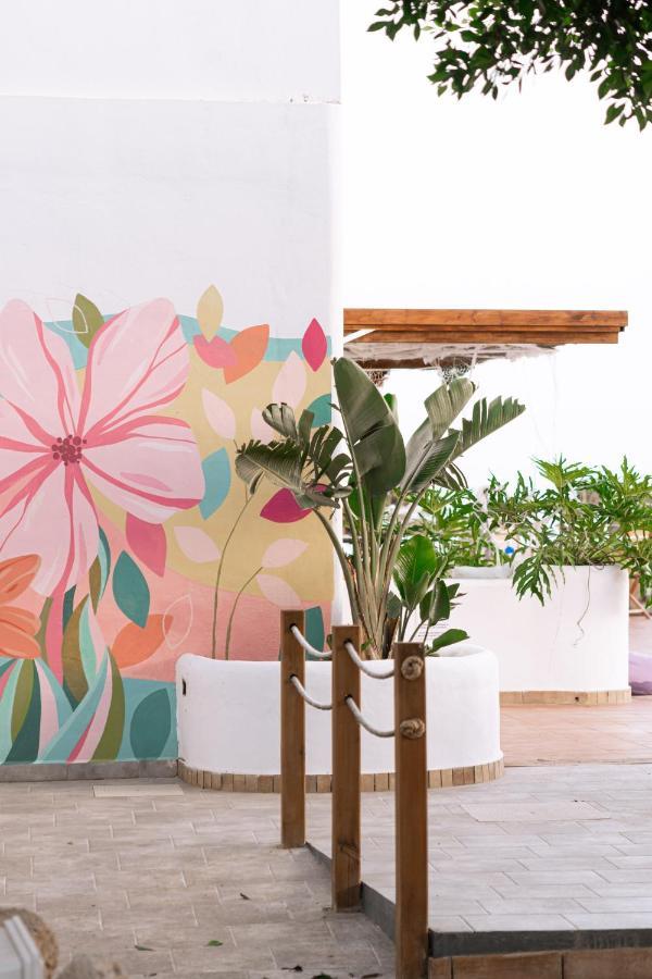 The Tree House Tenerife Эль-Медано Экстерьер фото